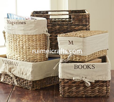 hyacinth basket with liner.jpg