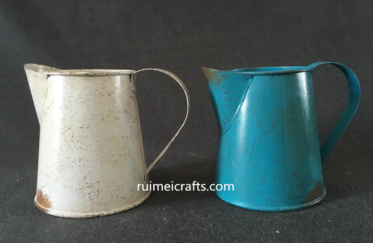 OEM China factory low price metal watering can.JPG